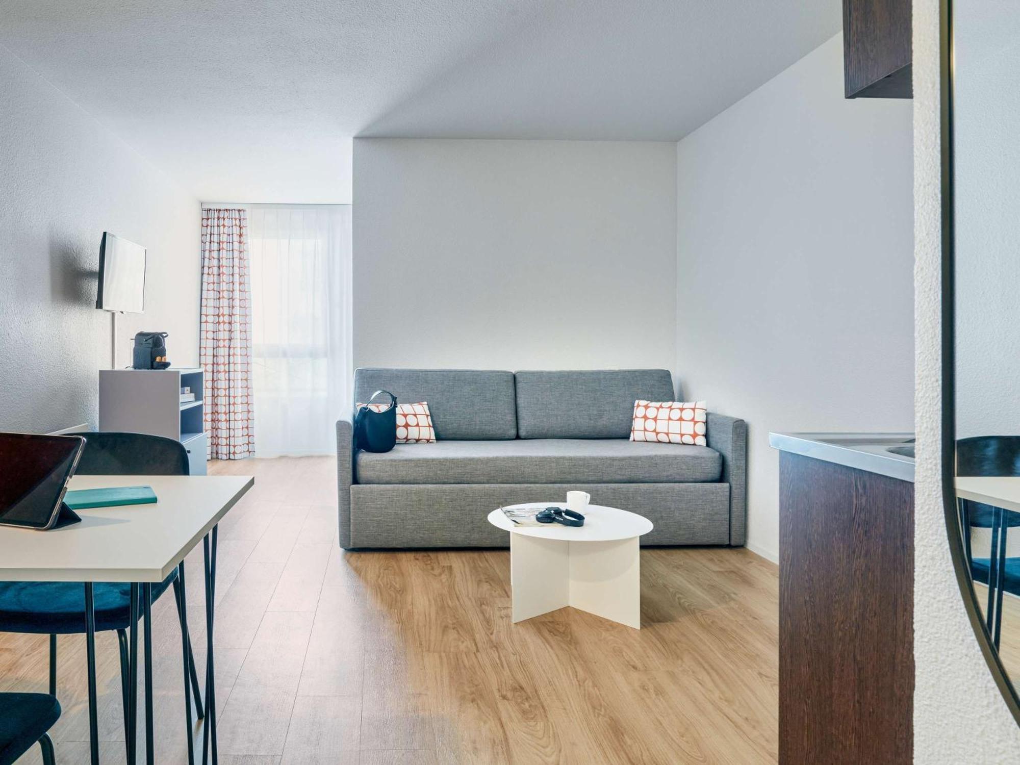 Aparthotel Adagio Access Paris Vanves - Porte De Versailles Bagian luar foto