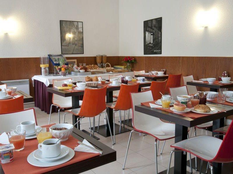Aparthotel Adagio Access Paris Vanves - Porte De Versailles Bagian luar foto